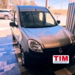 Renault Kangoo gris reparaci&oacute;n - chapa y pintura - Igualacion color