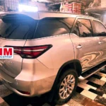 Toyota Hilux gris Moderna - Pulido - Detailing